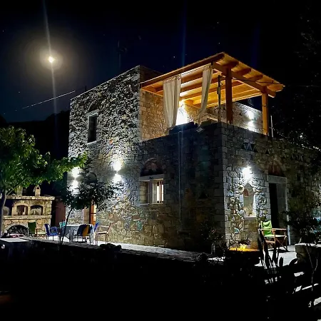 Petras House Tennis Experience In Olives Holiday home