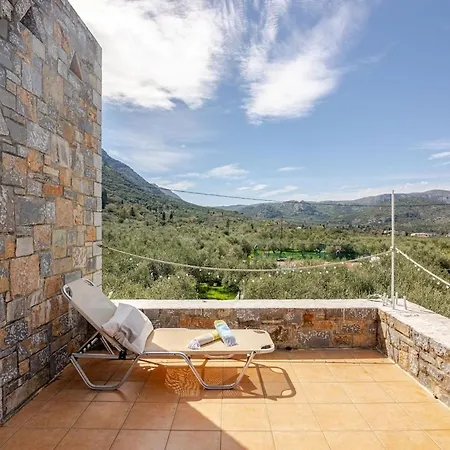 Petras House Tennis Experience In Olives *
